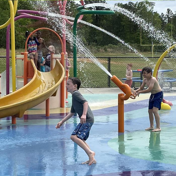 Melvin Splash Pad